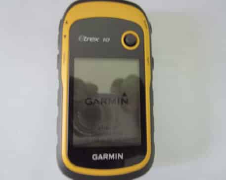 Tắt mở máy định vị GPS Garmin Etrex 30